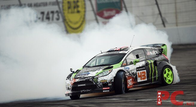 Permanent Link to Ünlü Ralliciden Nefes Kesen Şov – İzle kenblock